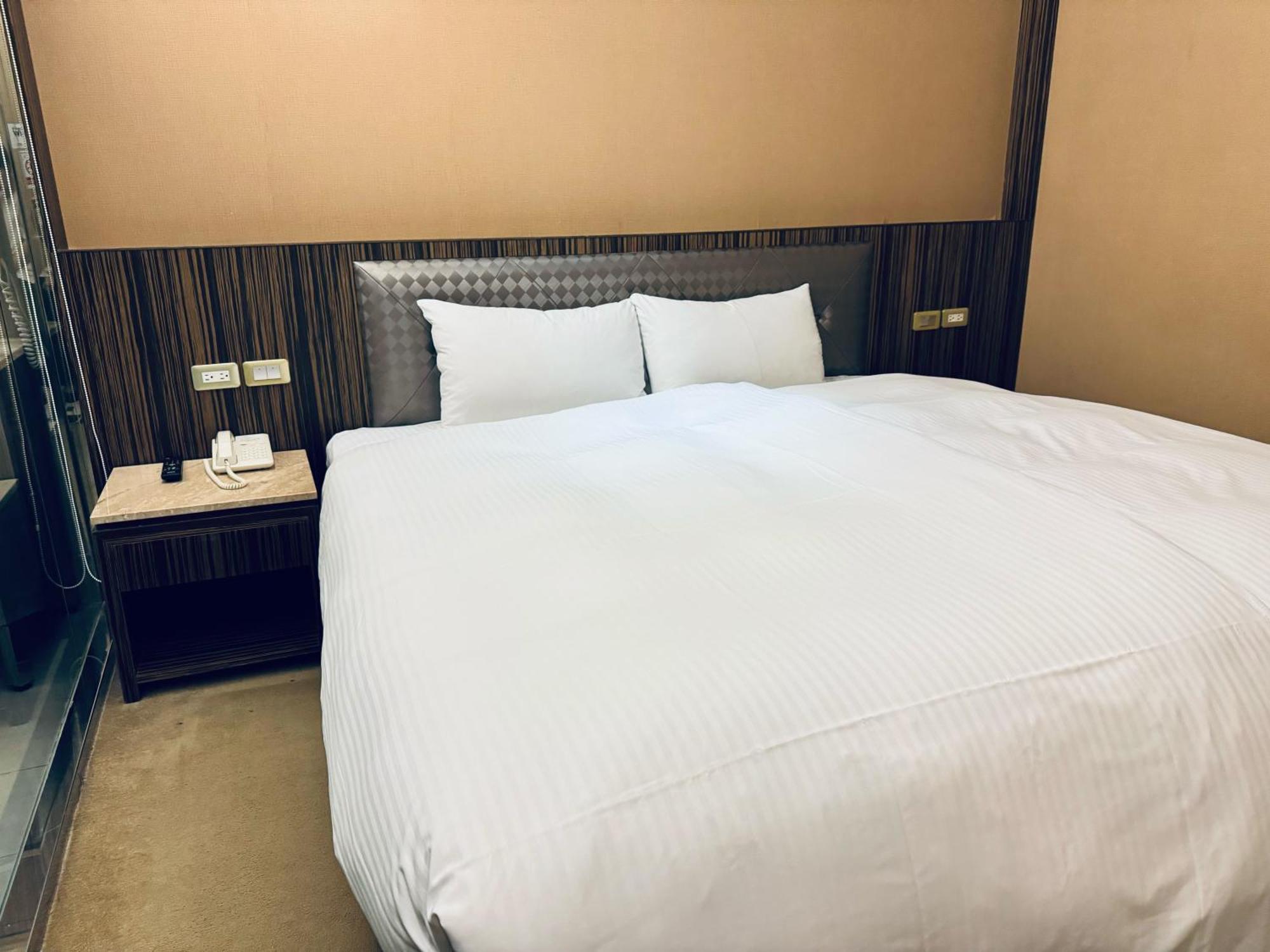 友愛京賞國際大飯店 Yoai Jing Shang Hotel Καοσιούνγκ Εξωτερικό φωτογραφία